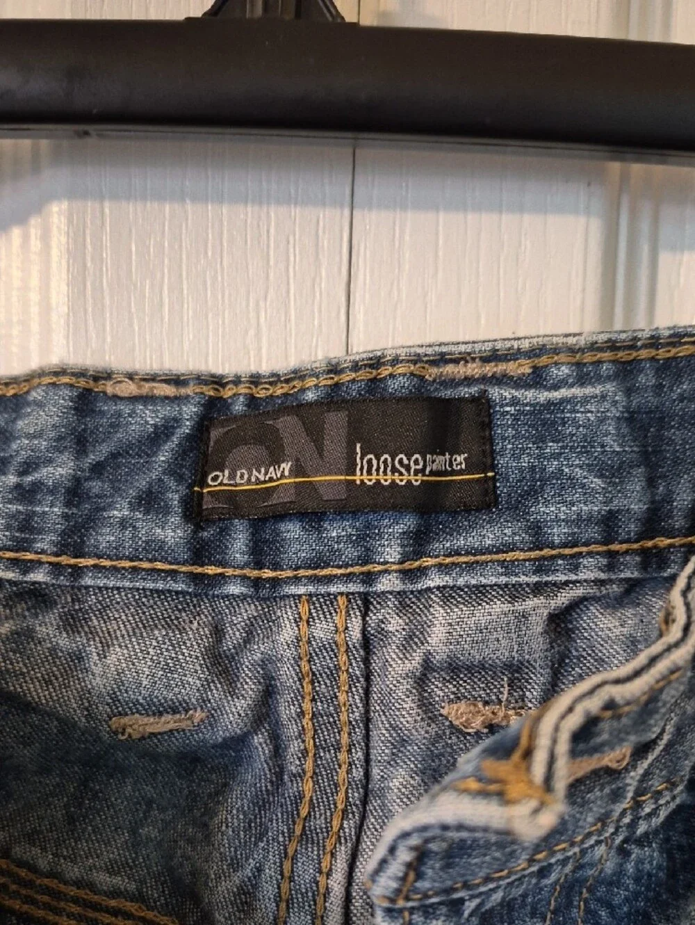 Old Navy Relaxed Fit Carpenter Jeans in Faded Blue